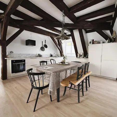 Le Jolie Duplex *